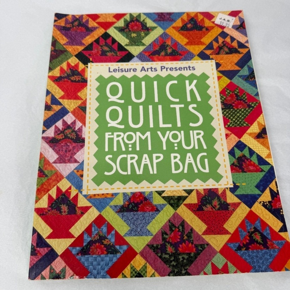 Leisure Arts Quick Quilts From Your Scrap Bag Patterns Crafts Book DIY Sewing